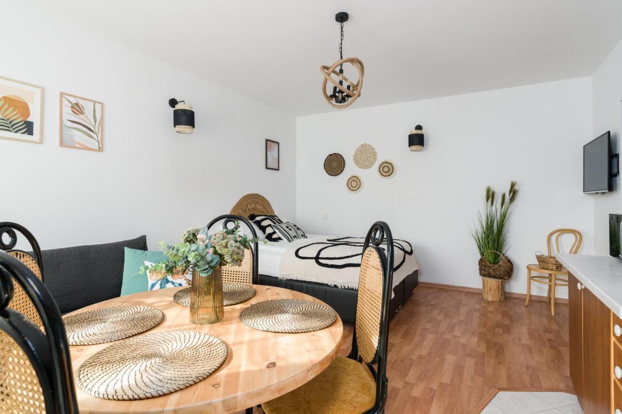Sleepway Apartments -Boho Chic Poznan Exterior foto